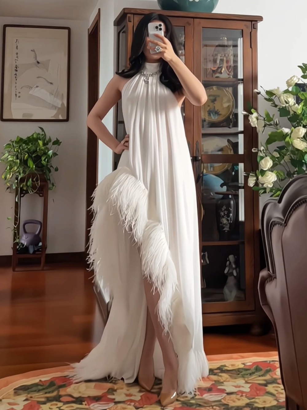 Bronx & Banco White Madeline Halter Neck Ostrich Feather Backless Gown XS NWOT